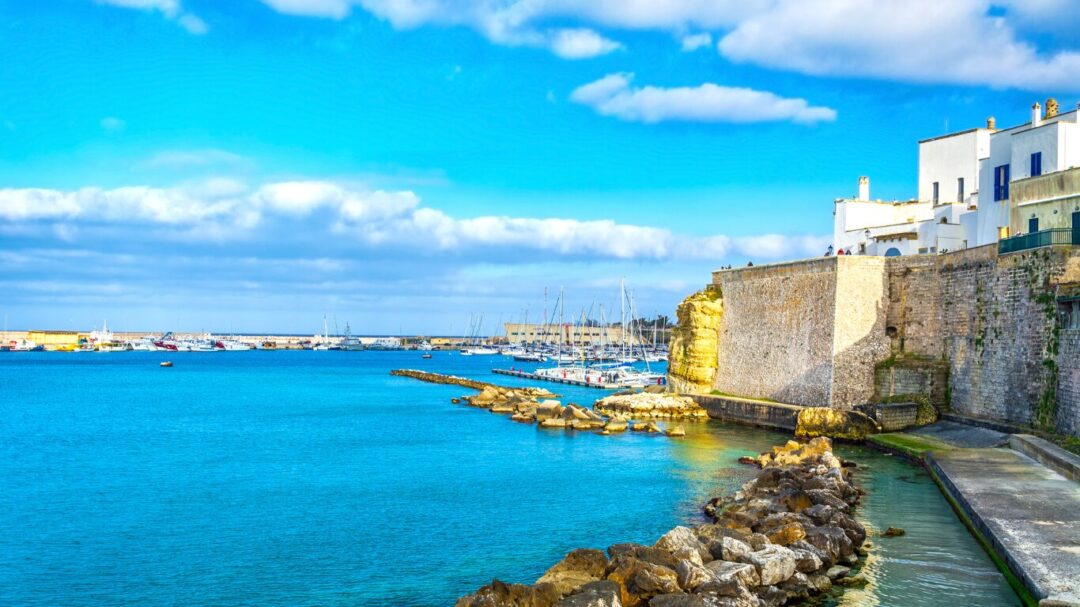 OSTUNI, PUGLIA, VALLE D'ITRIA 